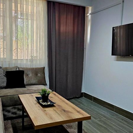 Madesa Apartment Skopje Zewnętrze zdjęcie